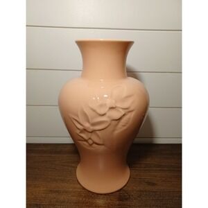 Vintage haeger pottery vase